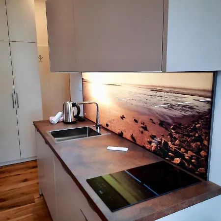 Apartment Gold